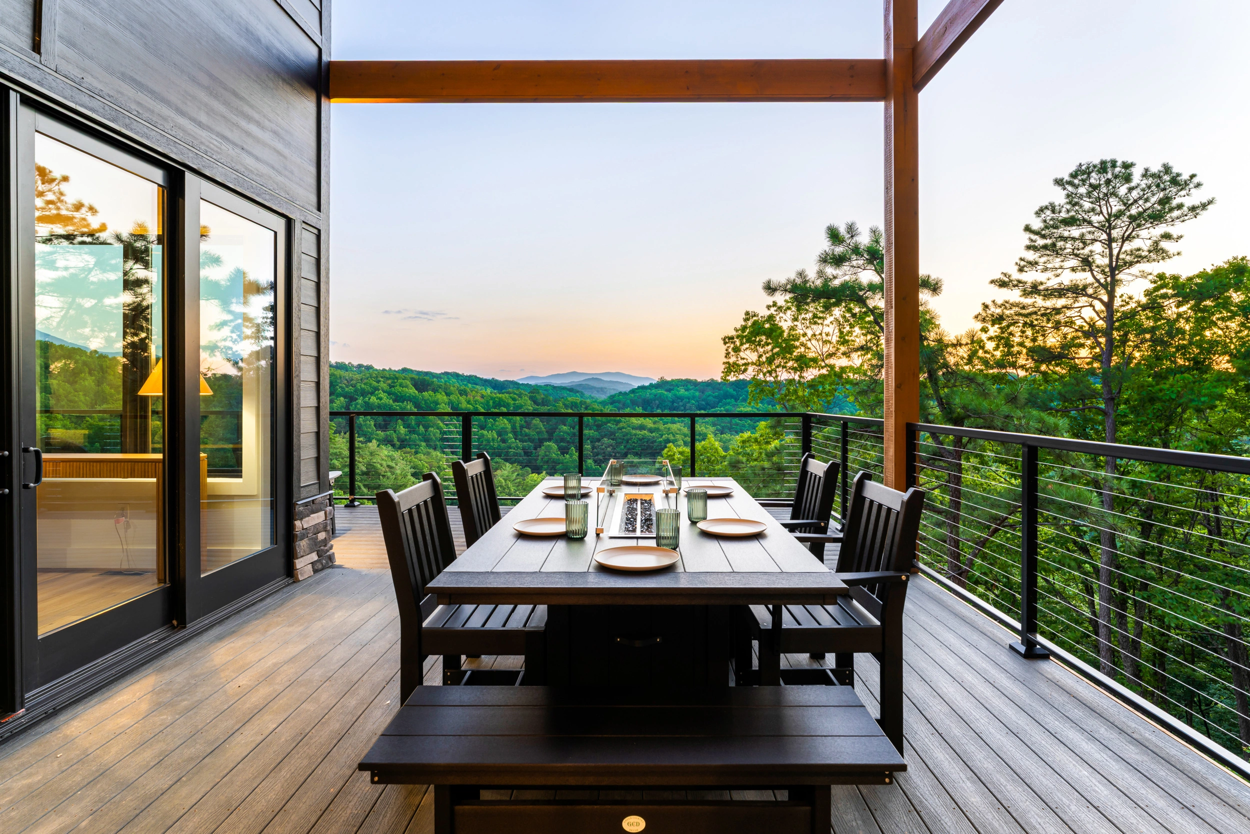 3819 heavens view-70