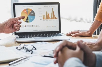 monitoring market data